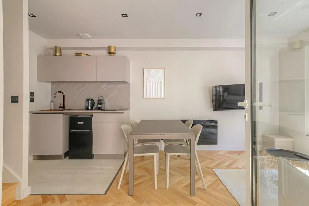 Apartment T2 Moderne Pour 4 - St-Didier-Au-Mont-D'Or Saint-Didier-au-Mont-d'Or France